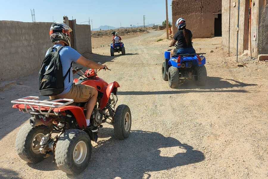 Поездка на верблюде, квадроцикл, спа и хаммам